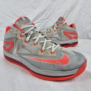 Nike Max Lebron XI 11 Low Laser Gray Crimson Mens 13 Basketball Shoes 642849 001